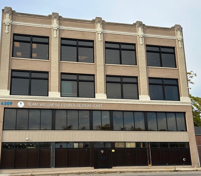 Primary Photo Of 6309 Mack Ave, Detroit Medical For Sale
