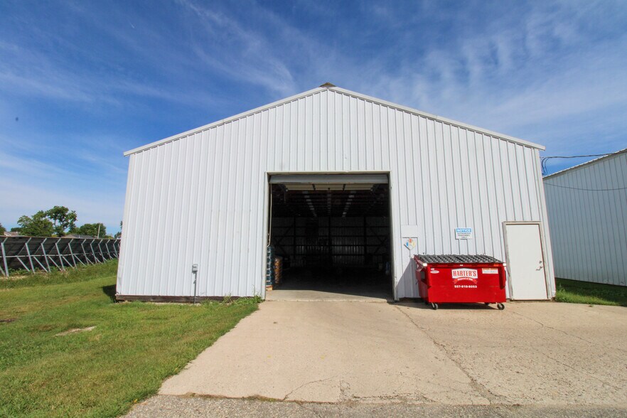 More Photos Of 107 8th Ave SW, Kasson Specialty For Sale