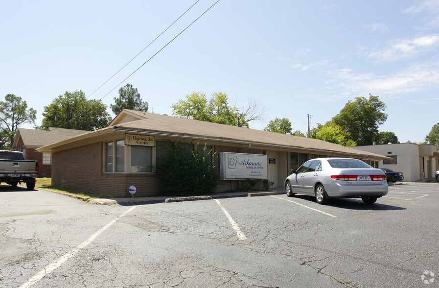 More Photos Of 406 W 26th St, North Little Rock Medical For Sale