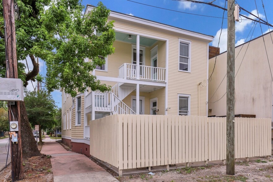 More Photos Of 420 E Bolton St, Savannah Apartments For Sale