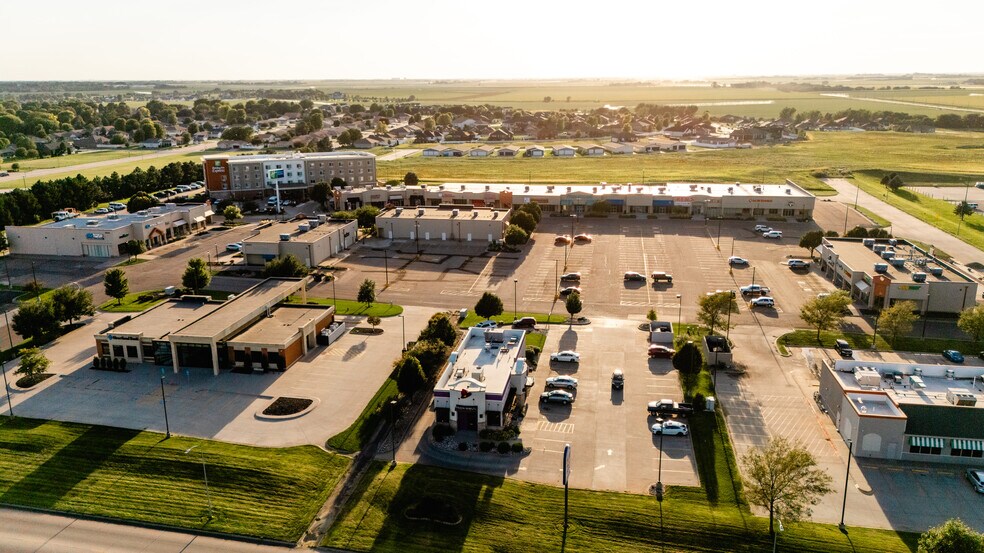 More Photos Of 3800 Osborne Dr W, Hastings Unknown For Lease