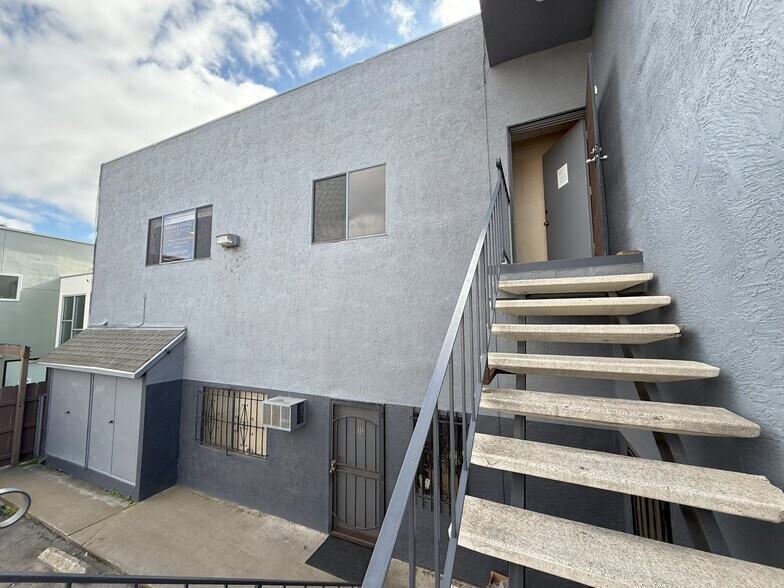 More Photos Of 4870 Santa Monica Ave, San Diego Office Residential For Sale