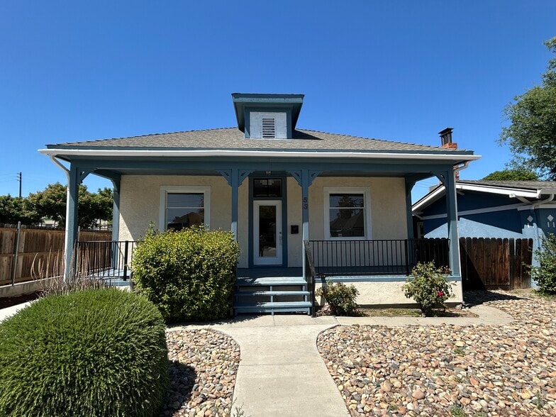 Primary Photo Of 53 W 9th St, Tracy Office For Lease
