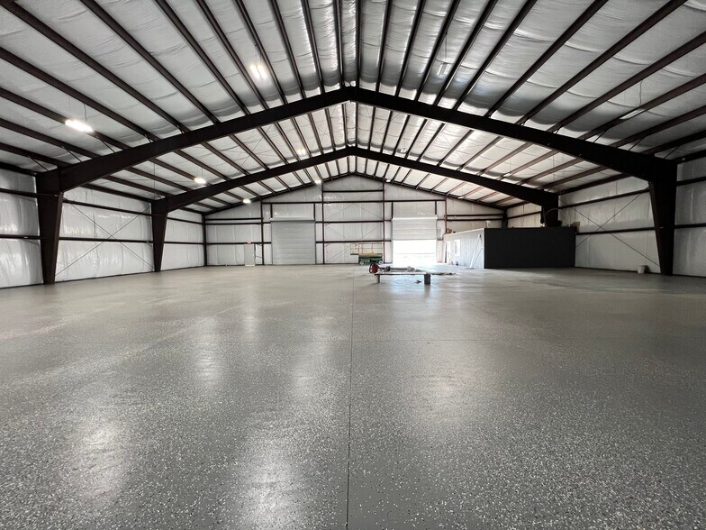 More Photos Of 1913 Bobcat Way, Medford Warehouse For Sale