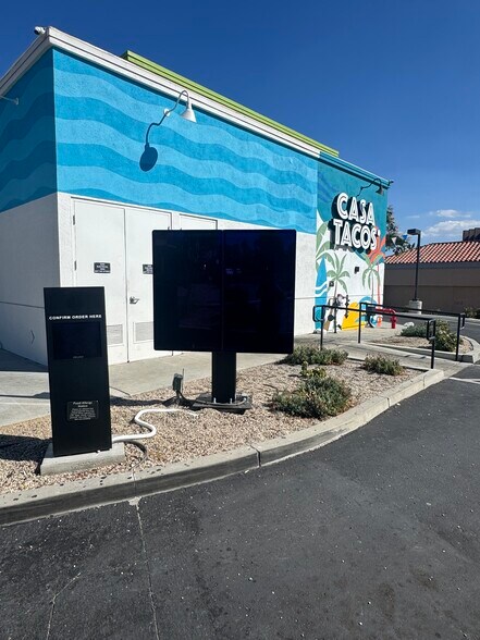 More Photos Of 6247 Day St, Riverside Fast Food For Lease