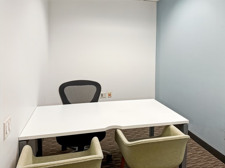 More Photos Of 400 Continental Blvd, El Segundo Coworking Space