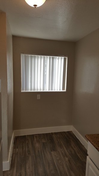 More Photos Of 1220 Sacramento Ave, West Sacramento Apartments For Sale