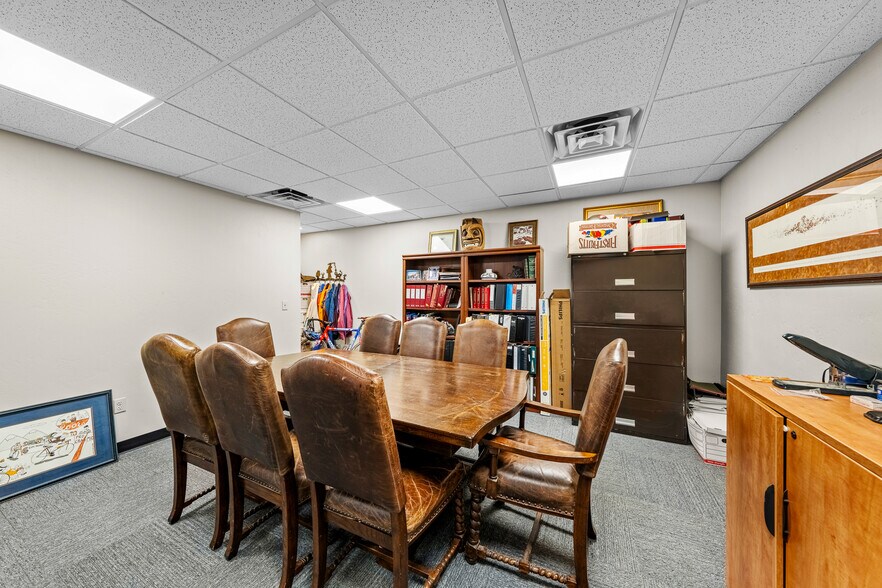 More Photos Of 960 E 2nd Ave, Durango Office For Sale