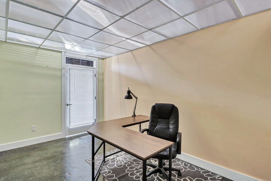 More Photos Of 12461 Veterans Memorial Hwy, Douglasville Loft Creative Space For Lease