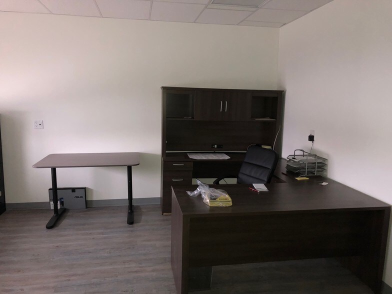 More Photos Of 314 Exploration Ave SE, Calgary Warehouse For Sale