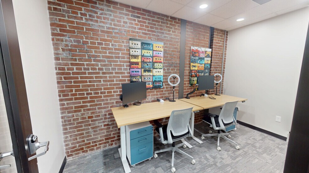 More Photos Of 2600 8th Ave S, Nashville Coworking Space