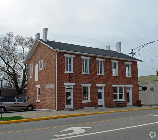 More Photos Of 7-11 E Franklin St, Bellbrook Storefront Retail Office For Lease