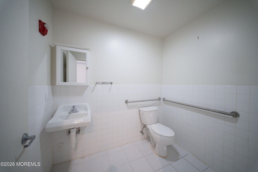 More Photos Of 1408-1412 Main St, Asbury Park Apartments For Lease