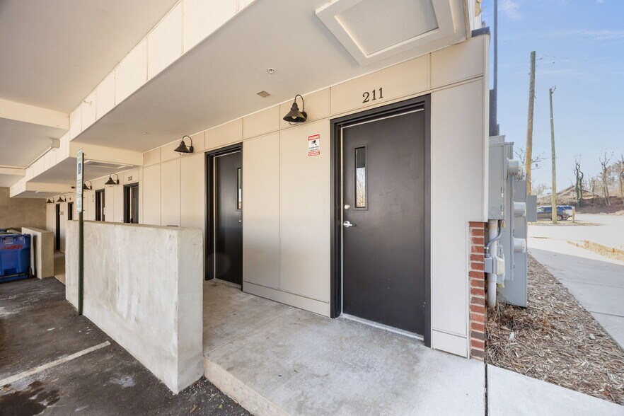 More Photos Of 315 Haywood Rd, Asheville Storefront Retail Residential For Sale
