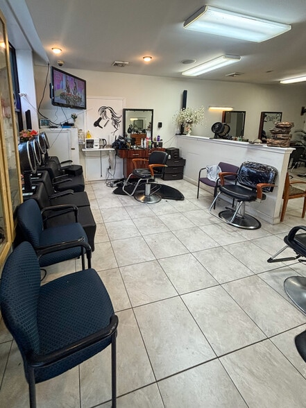 More Photos Of 4526-4532 Georgia Ave NW, Washington Restaurant For Sale