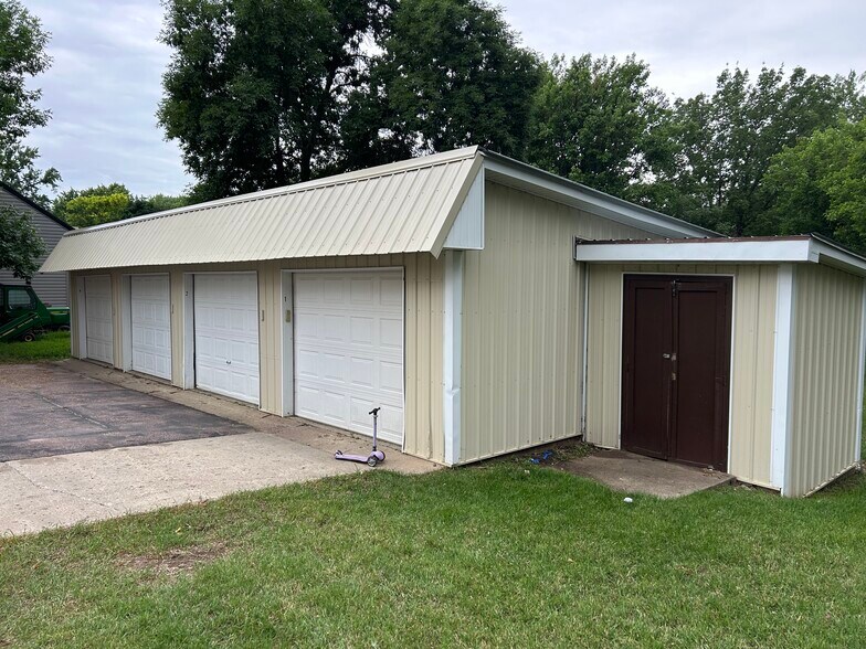 More Photos Of 509 N 5th St, Beresford Apartments For Sale