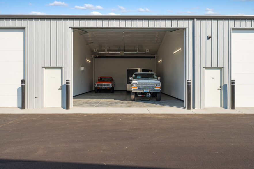 Primary Photo Of 300 Wellhouse Loop, Richland Self Storage For Lease