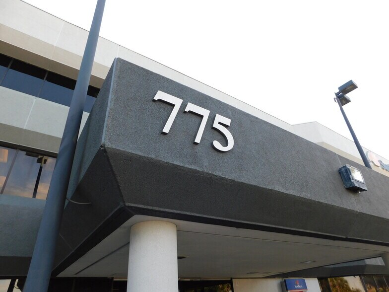 More Photos Of 775 E Merritt Island Causway, Merritt Island Medical For Lease