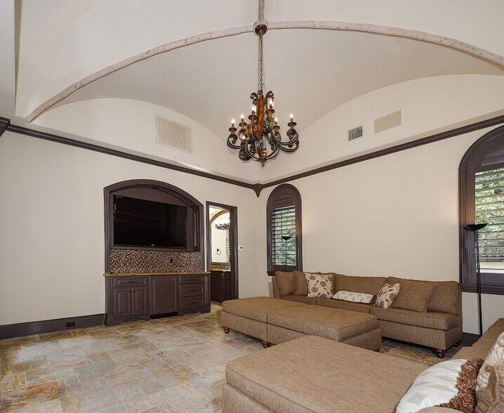 More Photos Of 28611 Blue Jack Ln, Magnolia Sports And Entertainment For Sale