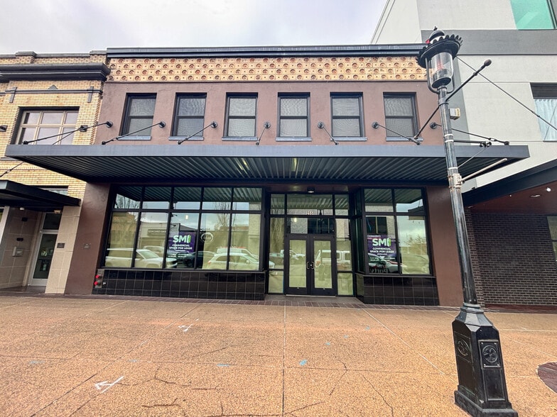 Primary Photo Of 255 Liberty St NE, Salem Office For Lease