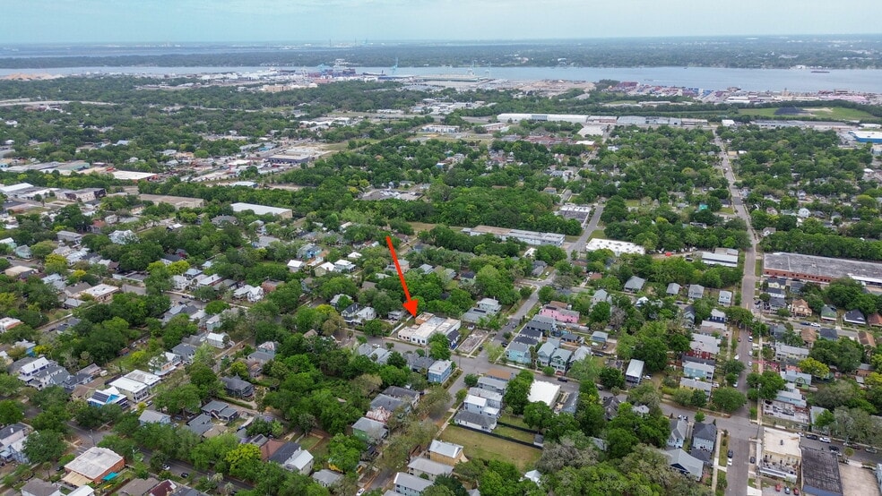 More Photos Of 1425 Walnut St, Jacksonville Freestanding For Sale