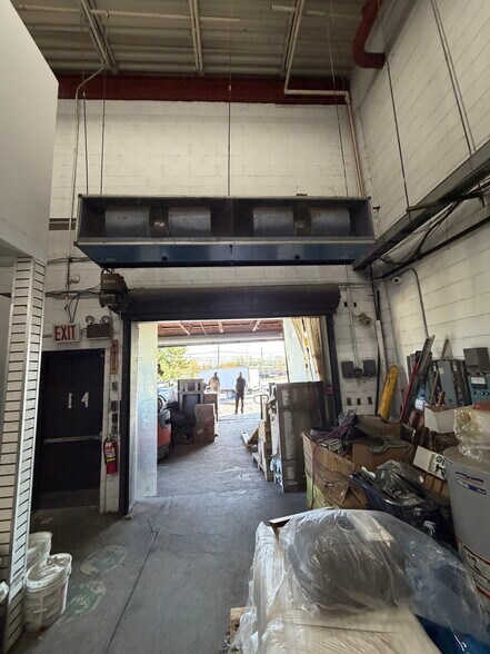 More Photos Of 2510 Ulmer St, College Point Warehouse For Lease