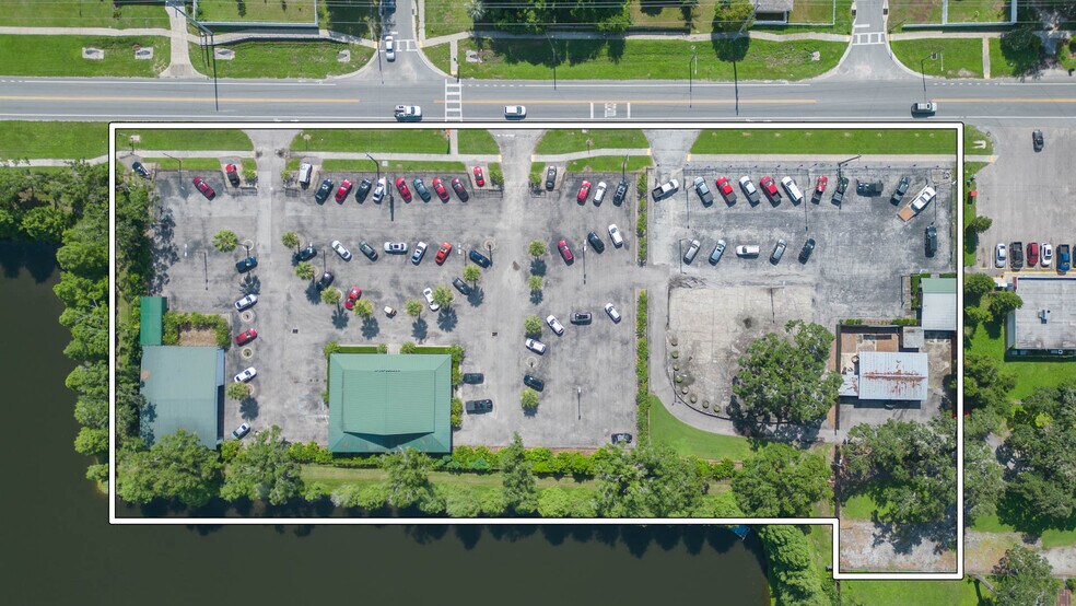 More Photos Of 13815 21st St, Dade City Auto Dealership For Sale