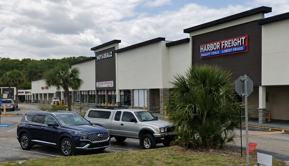 Primary Photo Of 3818-3848 S Orlando Dr, Sanford Unknown For Lease