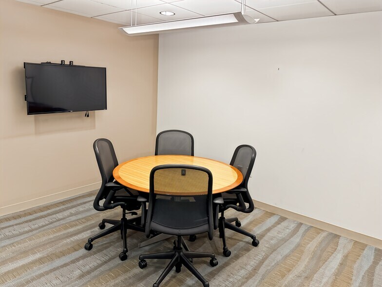 More Photos Of 10 Post Office Sq, Boston Coworking Space