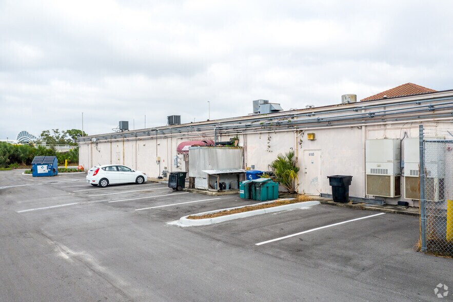 More Photos Of 6169 Westwood Blvd, Orlando Unknown For Lease