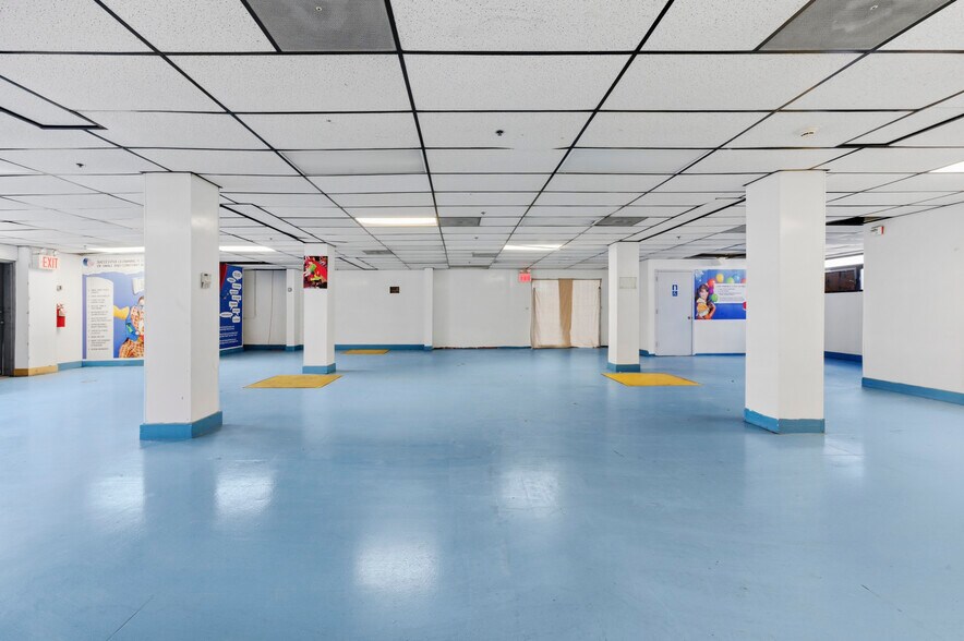 More Photos Of 200 Meacham Ave, Elmont Warehouse For Lease