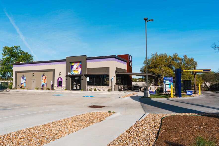 More Photos Of 2600 N Texas Ave, Bryan Fast Food For Sale