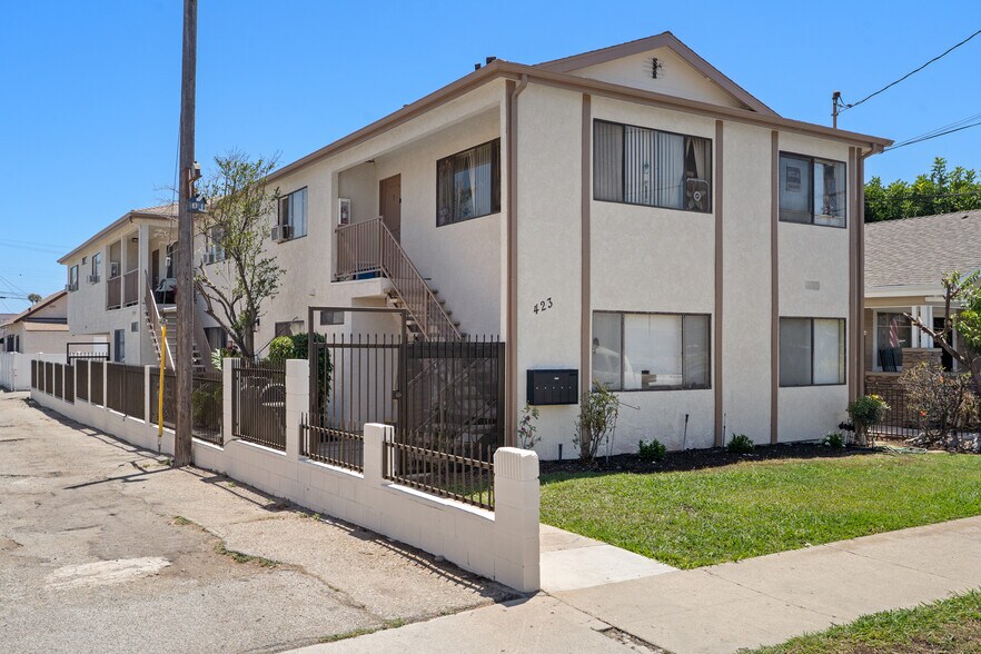 Primary Photo Of 423 W 17th St, San Pedro Apartments For Sale