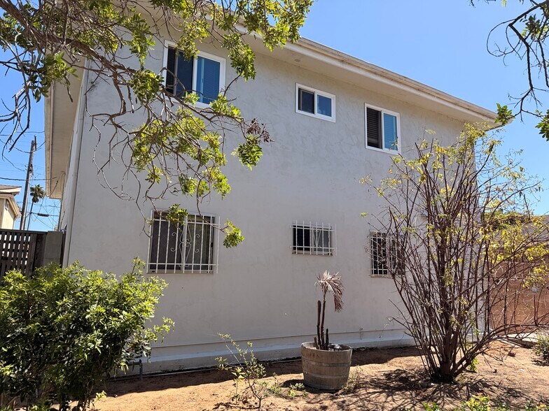 More Photos Of 3837-3841 Kendall St, San Diego Apartments For Sale