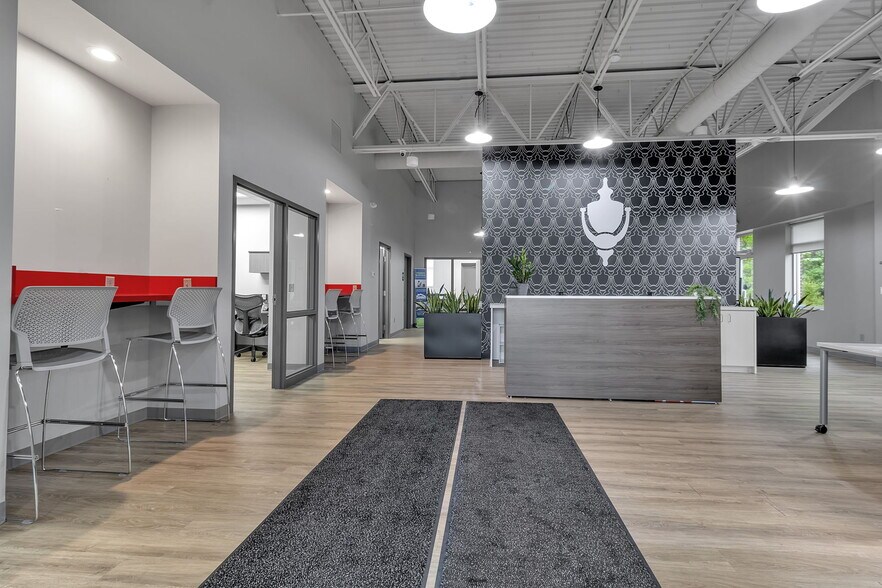 More Photos Of 6031-6045 Transit Rd, East Amherst Unknown For Lease