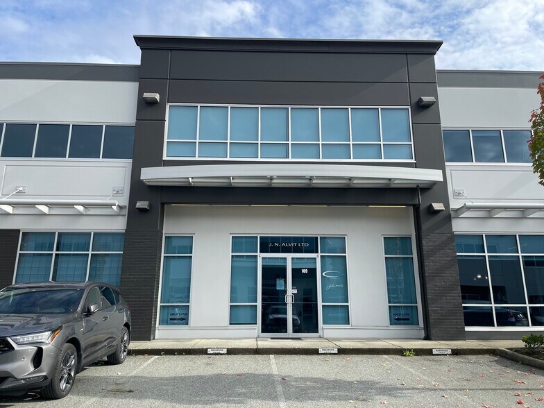 More Photos Of 18663 52nd Ave, Surrey Warehouse For Lease