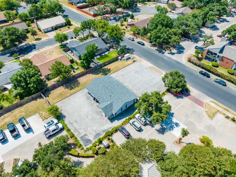 More Photos Of 5206 Wind River Rd, Austin Office For Sale