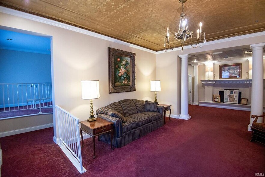 More Photos Of 505 Main St, Vincennes Office Residential For Sale