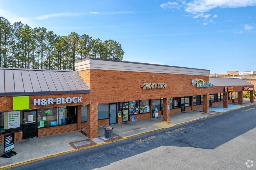 More Photos Of 900 Joe Frank Harris Pky SE, Cartersville Unknown For Lease