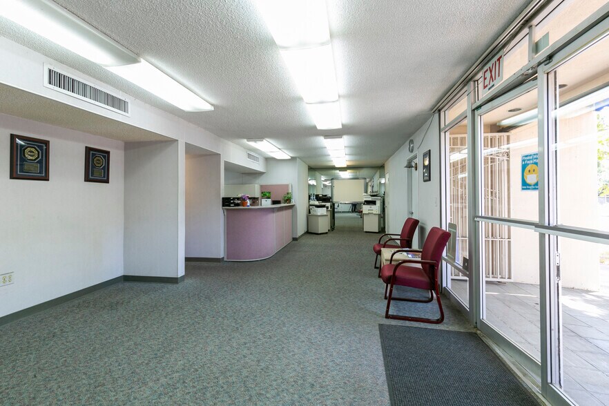 More Photos Of 525 S St, Sacramento Warehouse For Sale