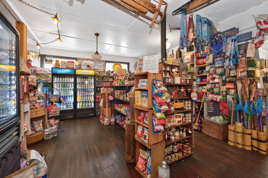 More Photos Of 899 E Shore Dr, Adirondack Storefront Retail Residential For Sale