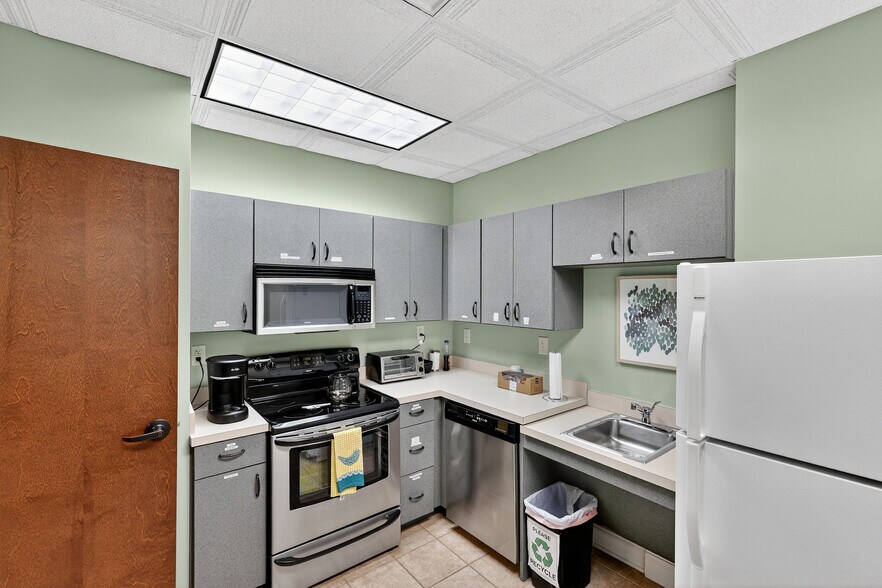 More Photos Of 12324 Hampton Way Dr, Wake Forest Office For Lease