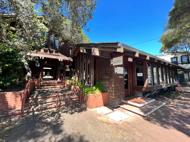 More Photos Of San Carlos NW Of 8th Ave, Carmel Storefront Retail Residential For Lease