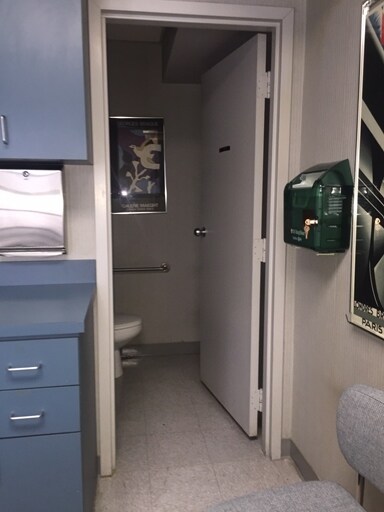 More Photos Of 18 Ashford Ave, Dobbs Ferry Medical For Sale