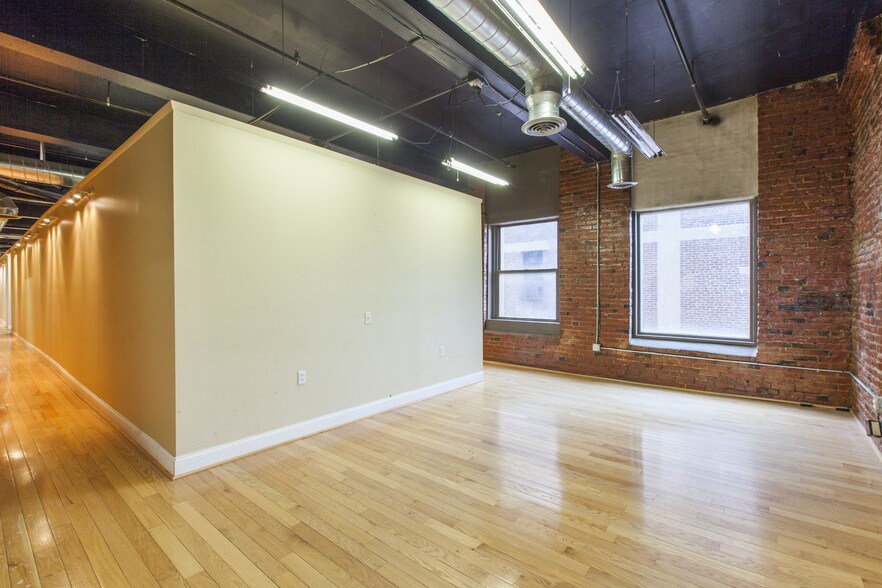 More Photos Of 4946-4950 Parkside Ave, Philadelphia Loft Creative Space For Lease
