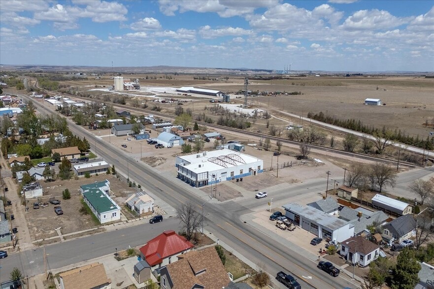 More Photos Of 1302 9th St, Wheatland Industrial For Sale