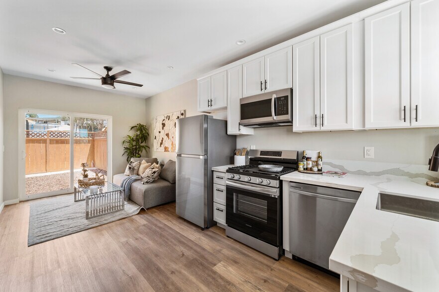 More Photos Of 4924-4926 Iroquois Ave, San Diego Specialty For Sale