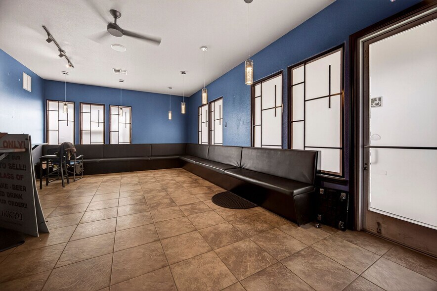 More Photos Of 2995 Esplanade Rd, Chico Restaurant For Lease