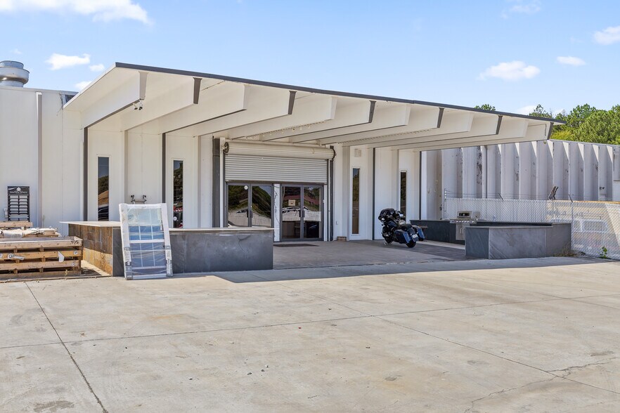 More Photos Of 121 Honest St, Chattanooga Light Manufacturing For Sale