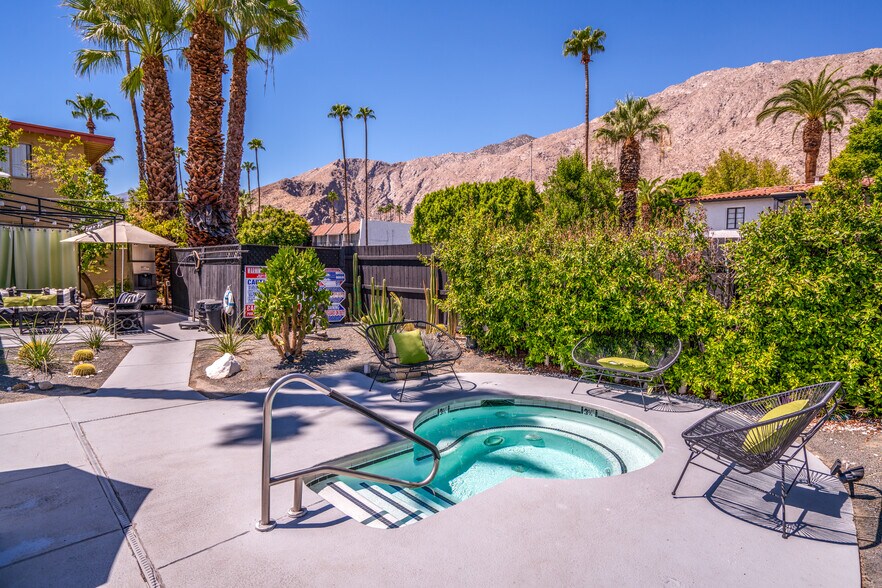 More Photos Of 350 S Belardo Rd, Palm Springs Hotel For Sale